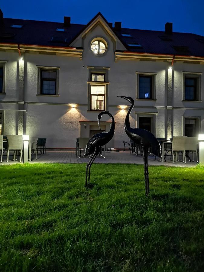 Central Hotel Radziwiliszki Exteriör bild